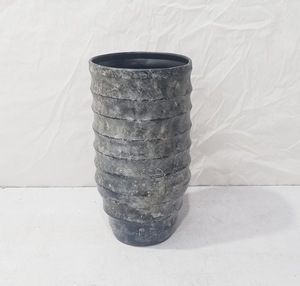 Decorative Metal Planter Pot Floral <b>Print</b> Vintage Design Indoor Outdoor Flower Pot Modern Iron Planter Vase Style for Home. - Product Image 4