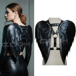 Harnais en similicuir noir avec ailes d'ange tombé - Product Image 6