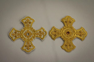 Mejor Oferta: Insignia de Tela de Sarga Bordada a Mano Personalizada de Alta Calidad, Insignia de Blazer Bordada con Hilo Metálico para Coser, Uniformes con Diseño de Corazón - Product Image 5