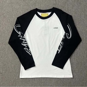 Camiseta de Manga Larga para Hombre, Cuello Redondo, Estilo Raglán, Algodón Jersey, Estampado de Letras, Ribete en Contraste, Corte Regular - Product Image 4