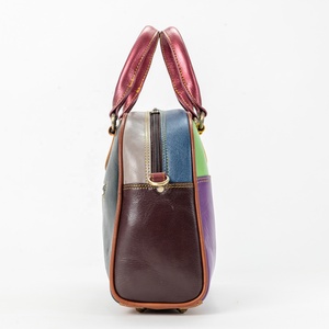 2025 nouvelle mode couture couleur femme sacs fourre-tout grande femme sacs à main pour les déplacements en cuir véritable Style rétro femme sacs à bandoulière - Product Image 3