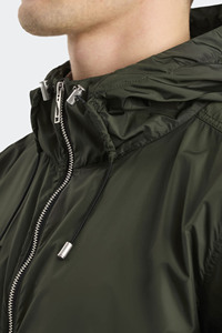 Veste coupe-vent 100% polyester en gros, personnalisable, haute qualité, respirante et confortable, imperméable, pour hommes - Product Image 5