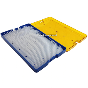 Plateau chirurgical ophtalmique de qualité supérieure pour instruments microchirurgicaux en plastique, avec tapis en silicone pour la protection des micro-instruments fins - Product Image 1