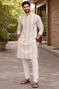 Kurta de Manga Larga de Algodón de Alta Calidad con Estampado de Rayas/Cuadros - Colección de Pijamas de Algodón - Compra en Línea en India - Product Image 4