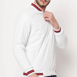 Chaqueta Varsity Blanca para Hombre, con Letra EZ Bordada, Cuello Camisero, Cierre de Botones Cubiertos, Estilo Preppy, para Otoño - Product Image 3