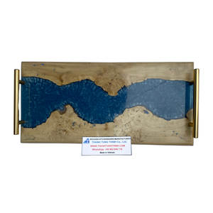 Plateau de service en bois Thanh Tung Thinh avec incrustation en résine bleue, poignées en métal, design moderne, fabriqué au Vietnam - Product Image 1
