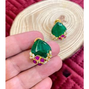 Pendientes de Zirconia con Baño de Oro de Latón de Primera Calidad, Elegantes y Modernos para Mujeres y Niñas, Ideales para Fiestas Nocturnas - Product Image 1