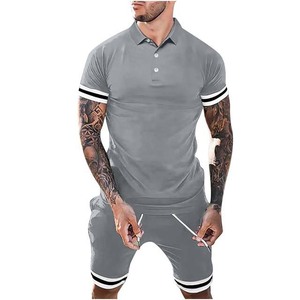 Conjunto de camiseta de manga corta y pantalones cortos de moda para hombre, ropa de verano transpirable, informal, para correr. - Product Image 3