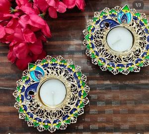 Soportes de luz de té florales hechos a mano multicolor, regalo de San Valentín, Diyas decorativas para decoración del hogar y celebraciones de Diwali - Product Image 4