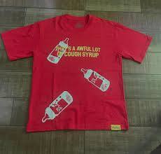 Camiseta de Manga Corta para Hombre 2026 con Logotipo Personalizado, Roja, de Algodón Grueso, Estilo Urbano, con Estampado Gráfico del Slogan "Cough Syrup" - Product Image 3