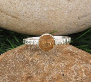 แหวนแต่งงานเงินแท้ 925 ประดับพลอยซิทรินธรรมชาติทรงเหลี่ยม  หินประจำเดือนพฤศจิกายน เครื่องประดับผู้หญิง คลาสสิก ขายส่ง - Product Image 1