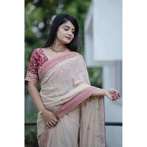 Sari Étnico de Diseño con Elegante Trabajo de Hilo Zari y Lentejuelas, Patrón Floral, Material Chiffon, Creación RV - Product Image 2