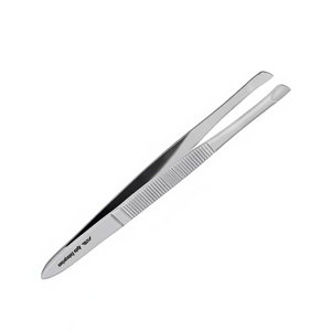 Pinza para Cejas con Punta Inclinada de 3.5 Pulgadas, Mango Antideslizante con Dientes, Precisión Alemana para Depilación, Belleza y Salón - Product Image 3