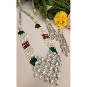 Conjunto de Collar y Pendientes de Latón Plateado con Circonitas Cúbicas de Alta Calidad, Regalo de Compromiso, para Bodas y Fiestas, para Mujer - Product Image 1