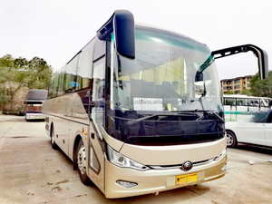 Autobús de Lujo de 38 Asientos, con Volante a la Izquierda, Automático, Diésel Euro 6, Suspensión Neumática, Motor de 270 HP, Usado para Larga Distancia - Product Image 1