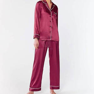 Ensemble élégant 2 pièces en coton et satin de soie pour femme – Design unique, tenue décontractée thermique pour l'été, l'automne et le printemps – Robe de nuit et ensemble de pyjama - Product Image 3