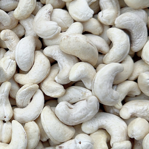Oferta Especial: Nueces de Anacardo Orgánicas al Por Mayor, Calidad Premium Ww180 Ww210, Vietnam Santigo, Disponible Empaque de Marca Privada - Product Image 1