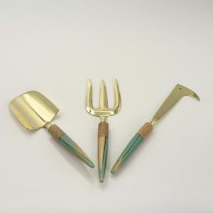 Ensemble d'outils de jardinage personnalisés en acier inoxydable de haute qualité avec manche en bois et en résine pour jardin extérieur et intérieur - Product Image 3