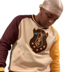 Sudadera de cuello redondo de chenilla con cresta de Iota Phi Theta Opp Sleeve, ropa griega premium, suéter de fraternidad - Product Image 6