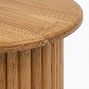 Table basse ovale en teck massif artisanal moderne avec base cannelée, écologique, pour salon - Product Image 4