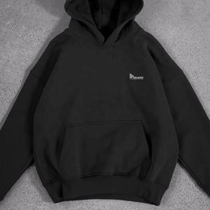 Sweat à capuche en coton 360 GSM personnalisé en gros |   Grande taille, style technique hivernal, 2 pièces, MOQ, tissu polaire fabriqué au Pakistan - Product Image 2