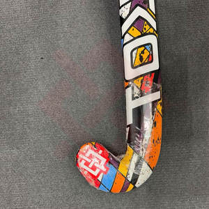 Fabricante Profesional de Palos de Hockey sobre Césped con Agarre Suave, Palos de Hockey sobre Césped Ligeros de Alta Calidad a Precio Económico - Product Image 5