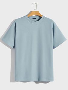 T-shirts homme entièrement personnalisés, couleur noire unie, sur mesure OEM ODM, pour l'été, écologiques, légers, style streetwear. - Product Image 6