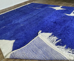 Alfombra marroquí anudada a mano, azul persa, blanca, multicolor, de lana ecológica, antideslizante, con diseño de pelo medio para sala de estar - Product Image 3