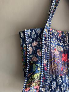 Bolso tote de algodón acolchado con estampado floral, bolso de hombro tipo patchwork, bolso vintage para compras y viajes, regalo para ella - Product Image 2
