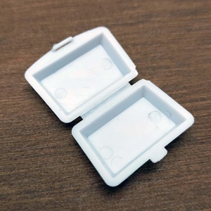 Boîte à fast-food miniature en plastique 1:12, meubles de maison de poupée, conteneur décoratif, modèle à l'échelle, accessoire blanc - Product Image 1