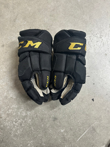 Gants de hockey sur glace et de hockey professionnels, confortables, flexibles et protecteurs - Product Image 1