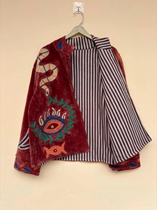 Abrigo Boho Reversible con Forro de Algodón para Mujer, Chaqueta de Terciopelo Bordada con Diseño Floral y de Corazones, Estilo Étnico Hecho a Mano - Product Image 2