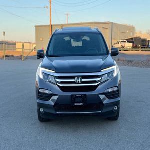 Honda Pilot Touring 2016 Usado en Buen Estado - Product Image 1