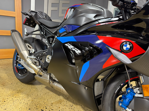 ตัวแทนจำหน่ายที่เชื่อถือได้สำหรับรถมอเตอร์ไซค์สปอร์ต BMW M 1000RR 999 ซีซี 205 แรงม้า ปี 2026 ใหม่ - Product Image 3