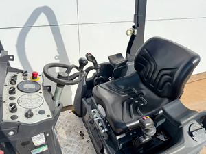 PREMIER PROPRIÉTAIRE 2024 BOMAG BW120AD-5 COMPACTEUR ROUTIER D'OCCASION EN BON ÉTAT, SEULEMENT 800 HEURES D'UTILISATION - Product Image 2