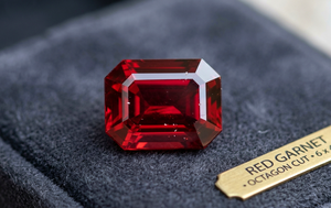 Granat rouge précieux en vrac, forme octogonale 6x4mm, pierre facettée à prix de gros - Product Image 1
