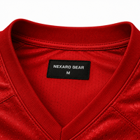 Jersey Sepak Bola Amerika Custom V-Neck Lengan Pendek Pakaian Olahraga Hijau Kaos Sepak Bola Dewasa Cepat Kering Ramah Lingkungan Bernapas