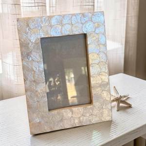 Cadre photo élégant fait main en nacre avec incrustation de coquillages, support décoratif pour photos, idéal pour la décoration de mariage - Product Image 5
