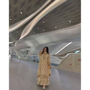 Top y parte inferior de fiesta de diseñador con Dupatta Talla XL-para trajes elegantes - Product Image 3