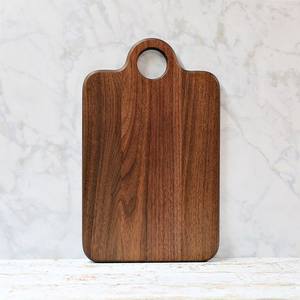 Tabla de cortar de madera hecha a mano con mango, forma redonda, ecológica, para uso en la cocina, precio al por mayor - Product Image 3
