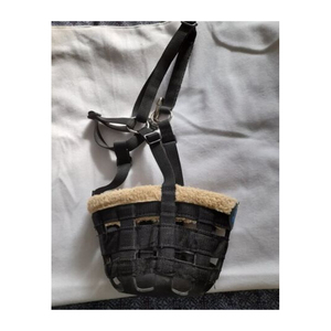 Wholesale Price Equestrian Supplies <b>Horse</b> <b>Grazing</b> <b>Muzzle</b> With Fleece - Product Image 2