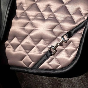 <b>Quilted</b> Horse Saddle Pad Rose Gold with black Breathable Trim Polyester Equestrian Saddle Pad Supplier Custom Logo and design - Product Image 5