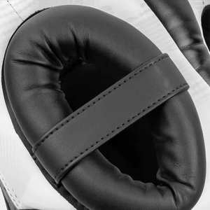 Casque de protection pour arts martiaux, qualité supérieure, pour adultes, protection faciale, équipement de boxe, protection pour l'entraînement de combat, en vente - Product Image 6