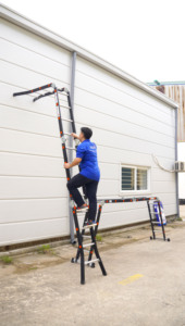 ข้อเสนอสุดคุ้ม บันไดอลูมิเนียมพับได้ 4 ขั้น ยี่ห้อ NIKAWA รุ่น Modern Industrial ขนาด 12 ฟุต ปรับได้หลายระดับ รับน้ำหนักได้ 150 กก. รับประกัน 1 ปี สำหรับใช้ในบ้าน - Product Image 6