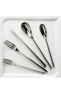 Solution élégante de service et de repas pour toutes les occasions. Construction métallique durable conçue pour une utilisation répétée. Ajoutez une touche de cuillère - Product Image 3