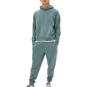 Ensemble de survêtement personnalisé pour homme, vêtements de sport pour la gym, vêtements de sport à séchage rapide, survêtement de jogging, logo OEM, vêtements de loisirs - Product Image 2