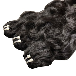 Venta al por mayor 100% de pelo virgen de alta calidad de onda natural para gran almacenamiento de color claro vietnamita extensiones de cabello crudo de colores - Product Image 1