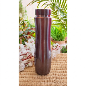 Botella de Agua Moderna con Tapa, Portátil, para Viajes, Acabado Rojo Oscuro - Product Image 1