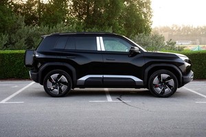 B Y D Le op ard Tit ani um 3 4WD Ultra VOITURE ÉLECTRIQUE - Product Image 2