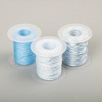 Fil tressé en UHMWPE pour sutures chirurgicales non résorbables en blanc avec rayures bleues, diamètre 0,2-1,2 mm, 500 m/rouleau